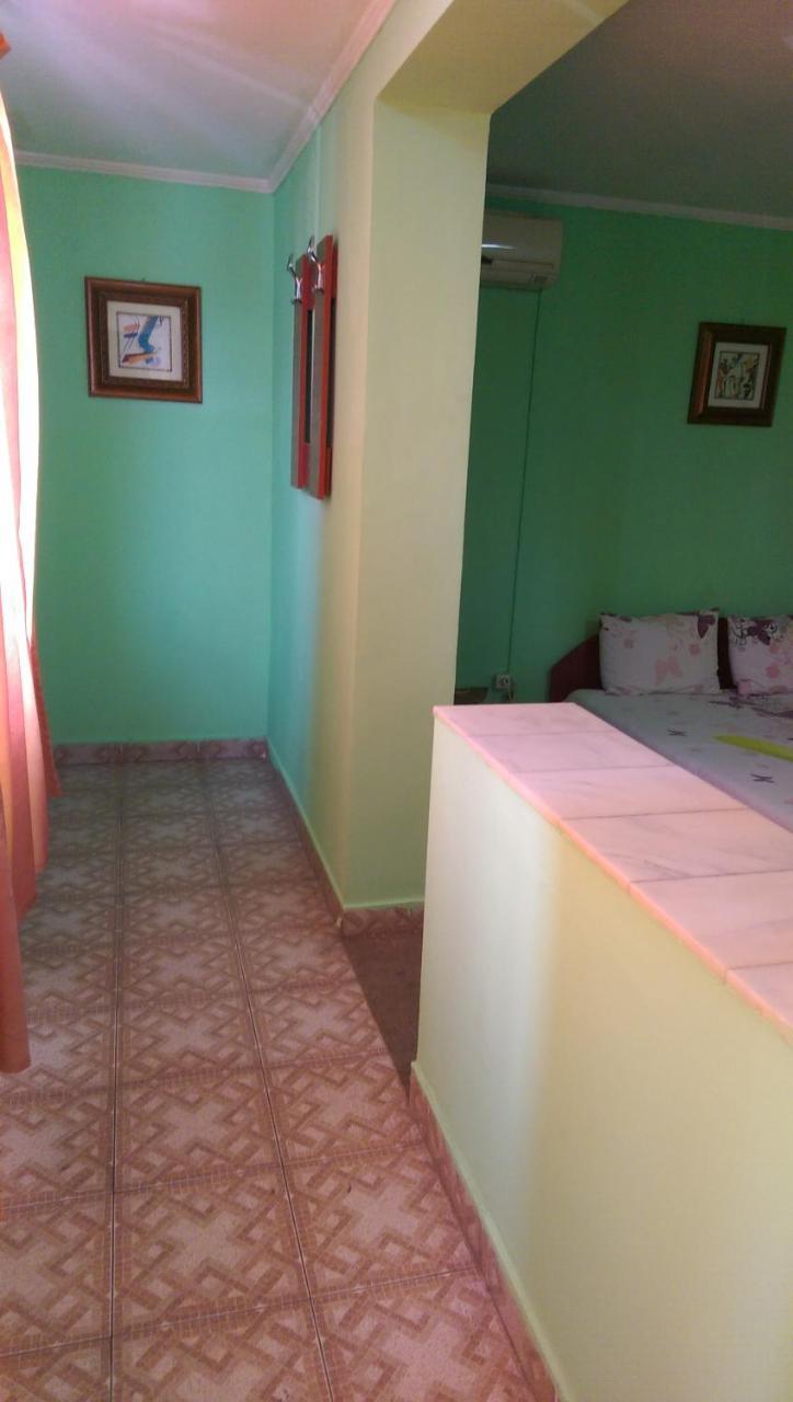Hotel Casa Verde Prosper Bukares Bagian luar foto